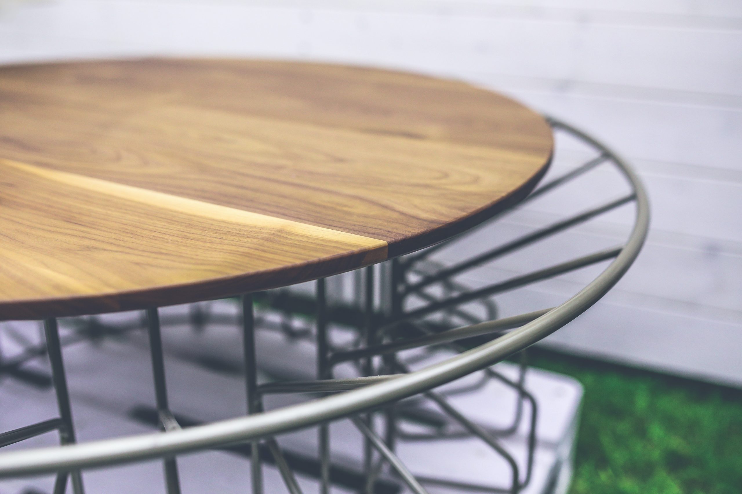 wood-and-metal-table-5895